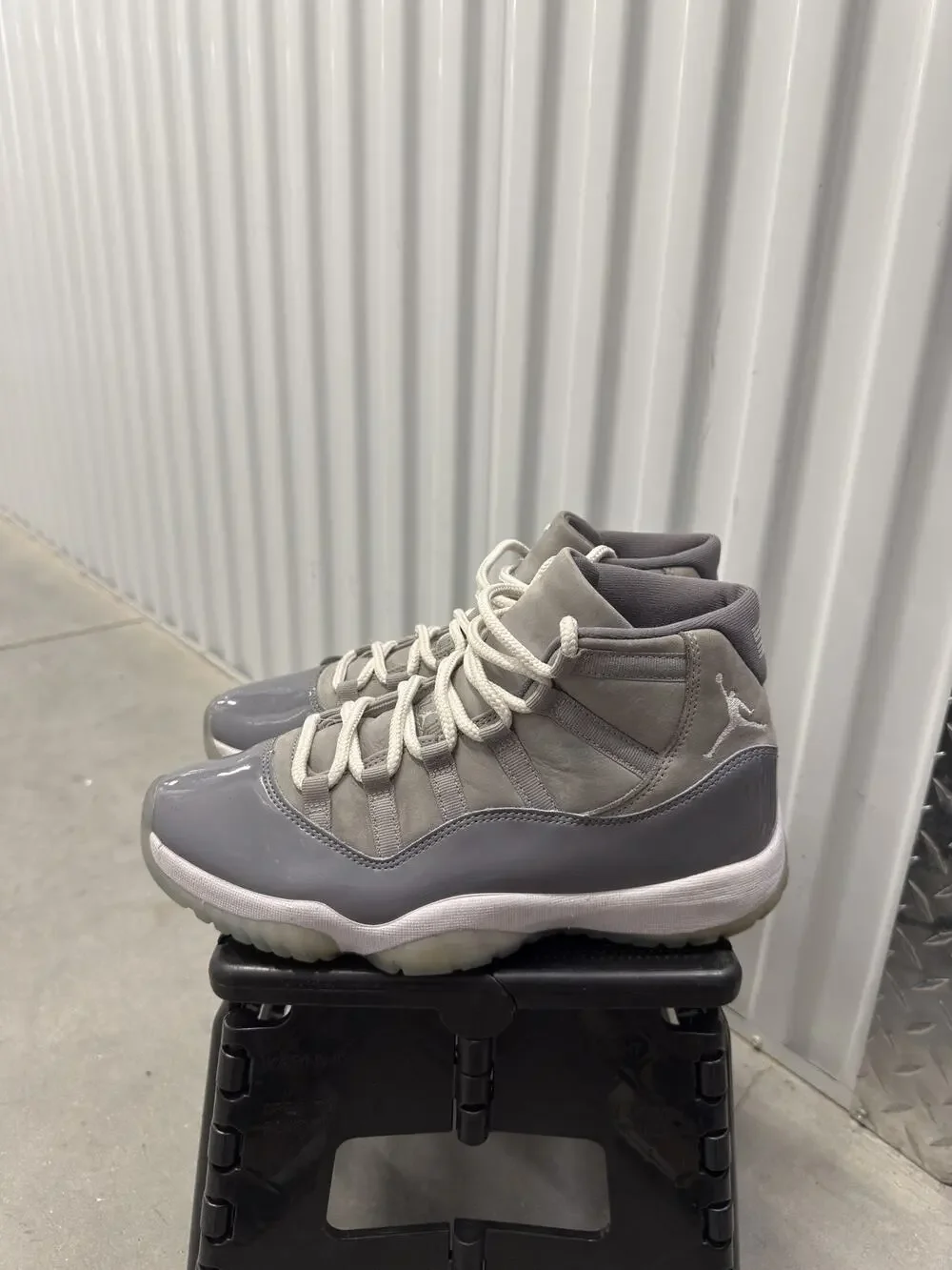 Nike Air Jordan 11 Cool Grey Medium White 2021 Size 9 Men's - CT8012-005